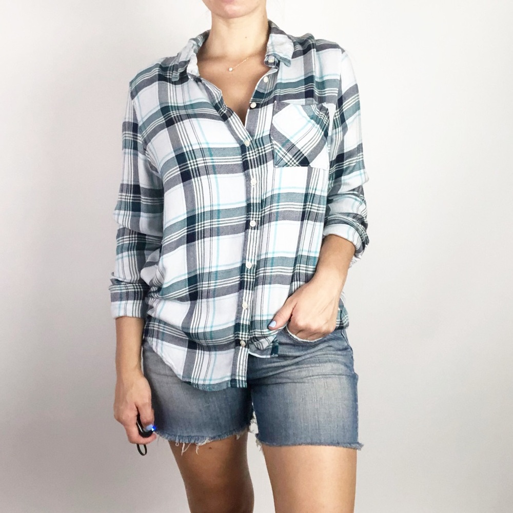 Aeropostale | Navy + Teal Button Up Flannel Shirt
